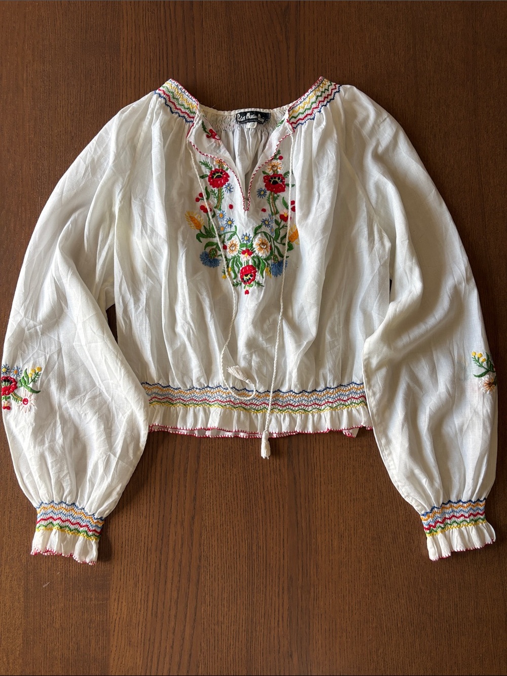 VINTAGE PETER MARTIN - Embroidered White Peasant Blouse with Floral Accents